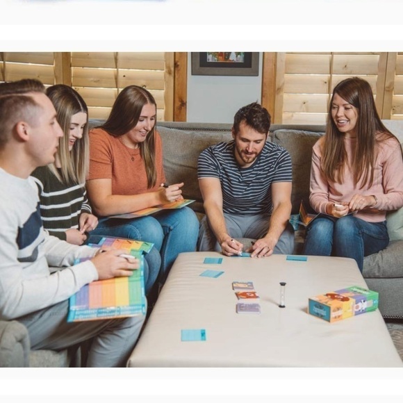 Brand New Nonsensical Creatures Gatwick Card Game Guessing Strategy Mythical - Picture 6 of 9